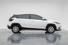 2022 Toyota Yaris L Zhixuan X 1.5L CVT Leading Plus, белый — фото 8