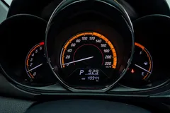 2022 Toyota Yaris L Zhixuan X 1.5L CVT Leading Plus, белый — фото 10