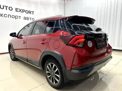 2022 Toyota Yaris L Zhixuan X 1.5L CVT Luxury Plus, красный — фото 6