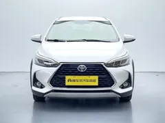 2022 Toyota Yaris L Zhixuan X 1.5L CVT Luxury Plus, белый — фото 2