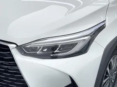 2022 Toyota Yaris L Zhixuan X 1.5L CVT Luxury Plus, белый — фото 19