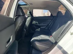 2022 Hyundai Elantra 1.5L CVT LUX Premium, белый — фото 10