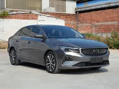 2022 Geely Emgrand 4th Gen 1.5L CVT Premium — фото 3