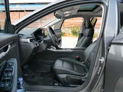 2022 Geely Emgrand 4th Gen 1.5L CVT Premium — фото 5