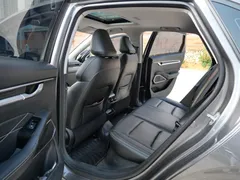 2022 Geely Emgrand 4th Gen 1.5L CVT Premium — фото 6