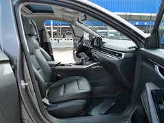 2022 Geely Emgrand 4th Gen 1.5L CVT Premium — фото 7