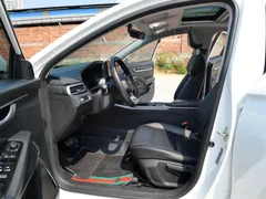 2022 Geely Emgrand 4th Gen 1.5L CVT Premium, белый — фото 5