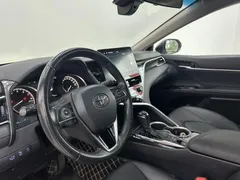 2021 Toyota Camry 2.0G Luxury — фото 16