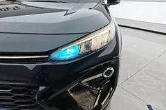 2022 Toyota Wildlander 2.0L 2WD Luxury Plus, чёрный — фото 2