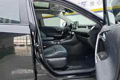 2022 Toyota Wildlander 2.0L 2WD Luxury Plus, чёрный — фото 6