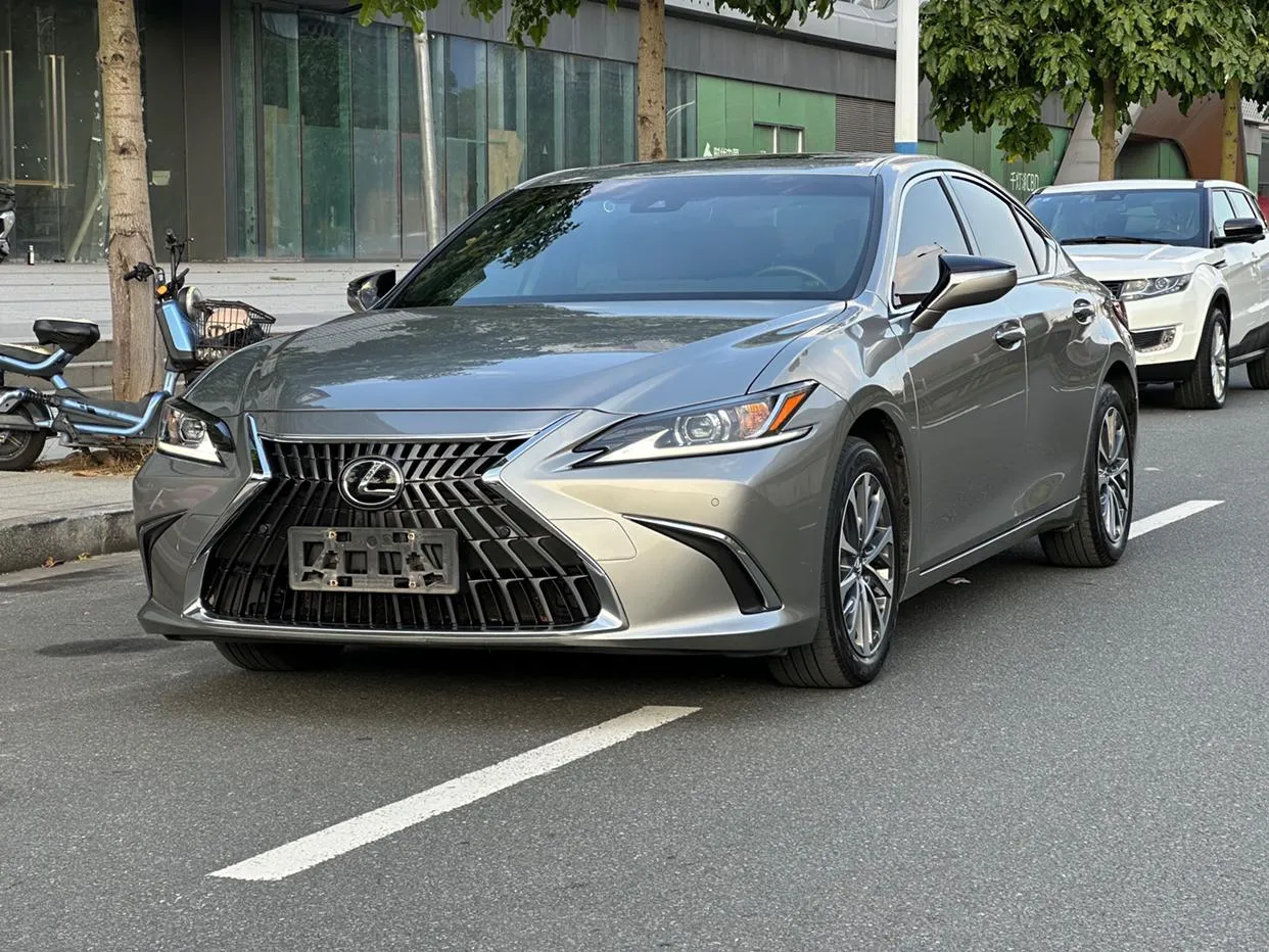 2022 Lexus ES 200 Excellence