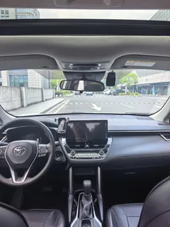 2023 Toyota Frontlander 2.0L CVT Leading, белый — фото 8