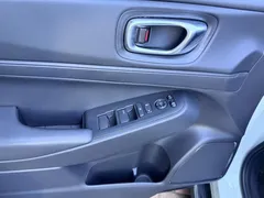 2023 Honda Vezel 1.5L CVT Tech, белый — фото 8