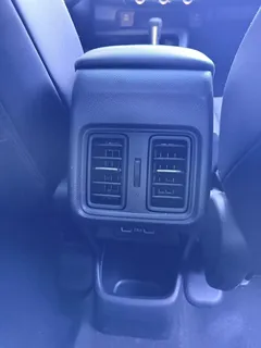 2023 Honda Vezel 1.5L CVT Tech, белый — фото 12