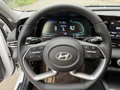 2023 Hyundai Elantra 1.5L CVT GLX Elite, белый — фото 9