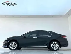 2023 Toyota Camry 2.0G Luxury, чёрный — фото 4