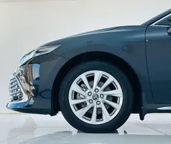 2023 Toyota Camry 2.0G Luxury, чёрный — фото 9