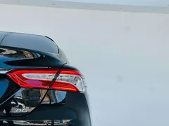 2023 Toyota Camry 2.0G Luxury, чёрный — фото 11
