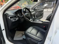 2022 Geely Emgrand 4th Gen 1.5L CVT Premium, белый — фото 4