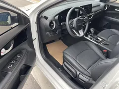 2021 Kia Cerato 1.5L IVT Fashion, белый — фото 4