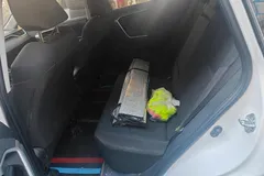 2023 Toyota RAV4 2.0L CVT 2WD, белый — фото 11
