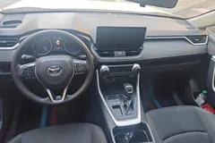 2023 Toyota RAV4 2.0L CVT 2WD, белый — фото 12