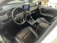 2022 Toyota RAV4 2.0L CVT 2WD Urban, белый — фото 7