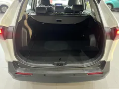 2022 Toyota RAV4 2.0L CVT 2WD Urban, белый — фото 16