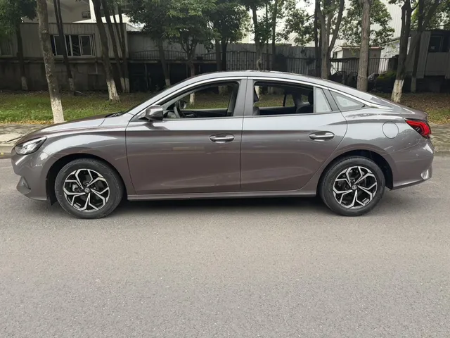 2023 MG MG5 180DVVT CVT Youth Fashion