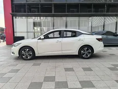2022 Nissan Sylphy 1.6L XL CVT, белый — фото 4