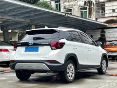 2022 Toyota Yaris L Zhixuan 1.5L CVT Leading Plus, белый — фото 9