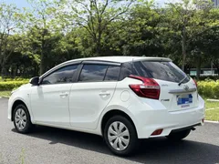 2022 Toyota Yaris L Zhixuan 1.5L CVT Leading Plus, белый — фото 12