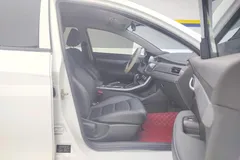 2021 Geely Emgrand UP 1.5L CVT Comfort, белый — фото 6