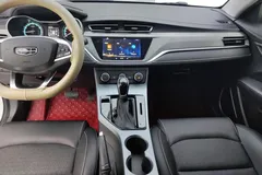 2021 Geely Emgrand UP 1.5L CVT Comfort, белый — фото 15