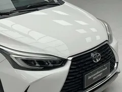 2022 Toyota Yaris L Zhixuan X 1.5L CVT Leading Plus, белый — фото 5