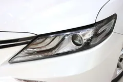 2021 Toyota Camry 2.0G Luxury, белый — фото 6