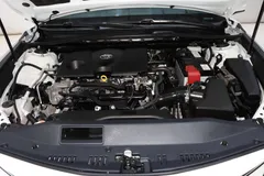 2021 Toyota Camry 2.0G Luxury, белый — фото 18