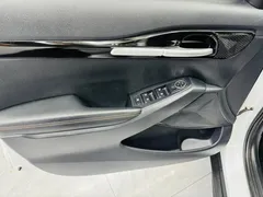 2023 Kia Seltos 1.5L IVT Luxury, белый — фото 5