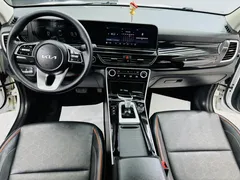 2023 Kia Seltos 1.5L IVT Luxury, белый — фото 10