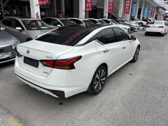2021 Nissan Teana 2.0L XL Comfort, белый — фото 6