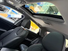 2023 Hyundai Elantra 1.5L CVT LUX Premium, белый — фото 7