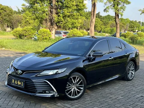 2021 Toyota Camry 2.5G Luxury