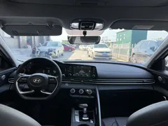 2023 Hyundai Elantra 1.5L CVT GLX Elite, белый — фото 9