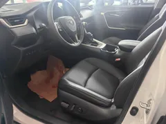 2023 Toyota RAV4 2.0L CVT 2WD, белый — фото 9