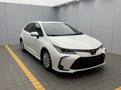 2021 Toyota Corolla 1.5L CVT Elite CARE, белый — фото 3