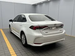 2021 Toyota Corolla 1.5L CVT Elite CARE, белый — фото 4