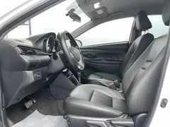 2022 Toyota Yaris L Zhixuan X 1.5L CVT Luxury Plus, белый — фото 4