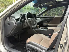 2022 Lexus ES 200 Excellence, белый — фото 17