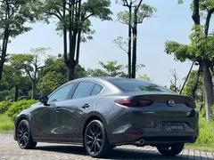 2023 Mazda Mazda3 2.0L AT — фото 4