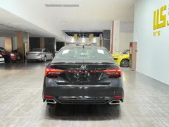 2022 Toyota Avalon 2.5L Luxury, чёрный — фото 6